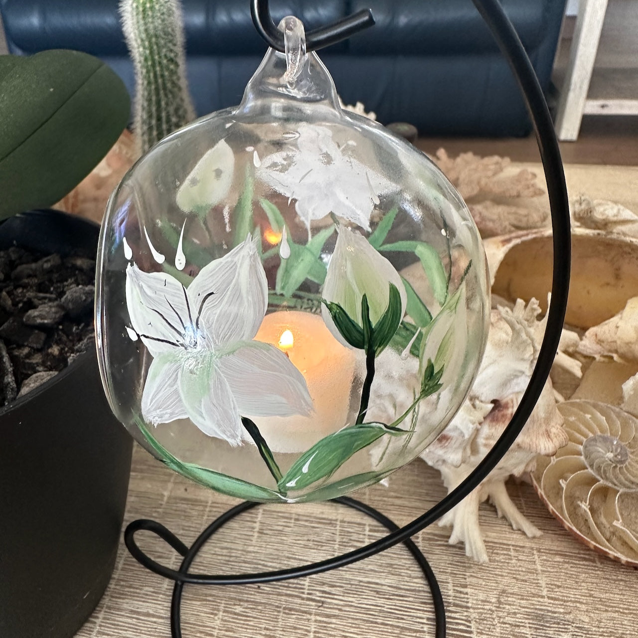 Hand Painted Candle Holder ~ White Lily